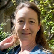 Dr. Sabine Mayer